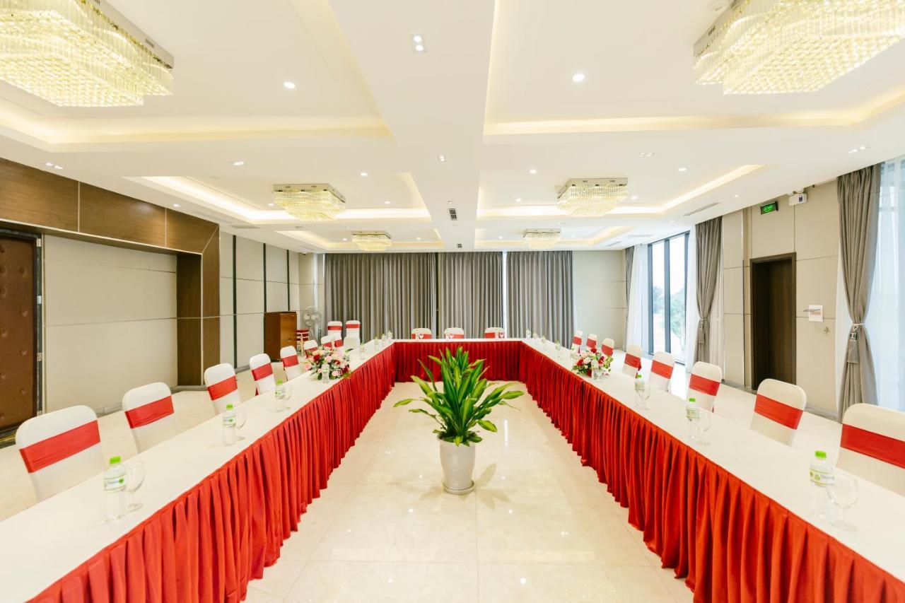 Songlam Waterfront Hotel Hà Tĩnh Buitenkant foto