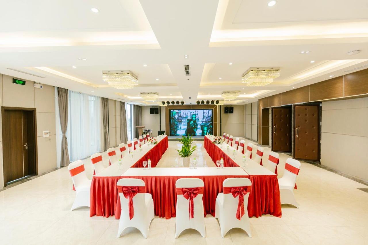 Songlam Waterfront Hotel Hà Tĩnh Buitenkant foto