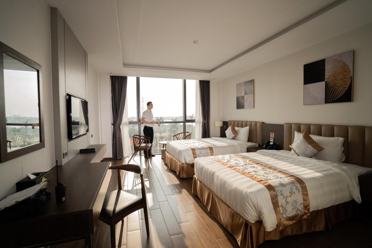 Songlam Waterfront Hotel Hà Tĩnh Buitenkant foto